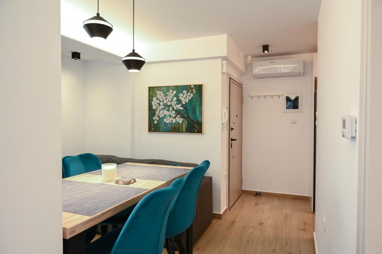 Larisa Hospitality I - Roof Top Apartment - With Free Parking Exterior photo
